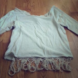 White/beige 3/4 sleeve top